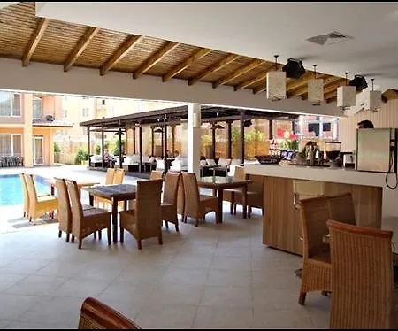 Casa Brava 2 Apartment *