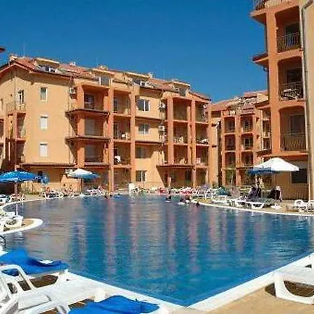 Apartment Casa Brava 2